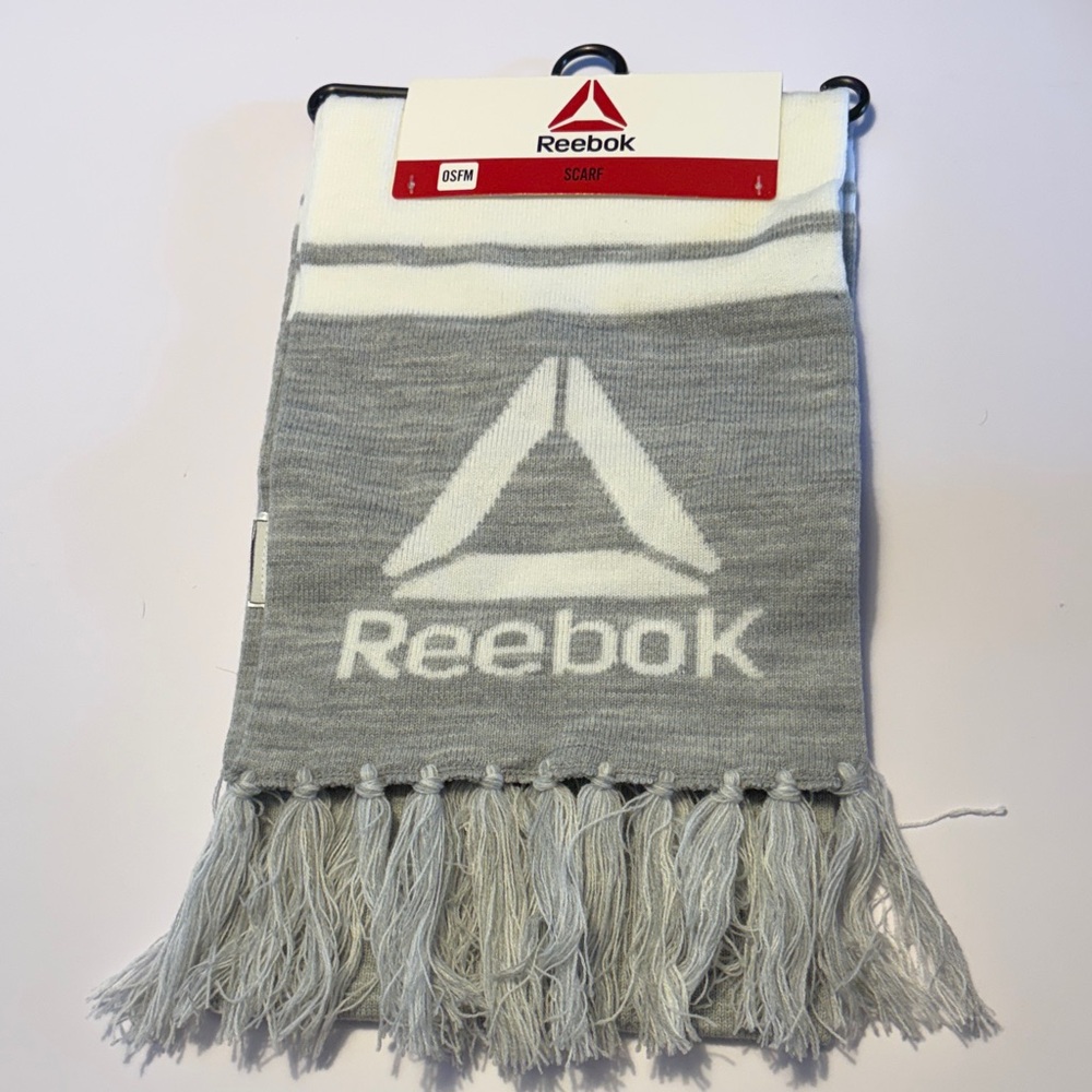 Reebok Gray and White rally scarf with Logo